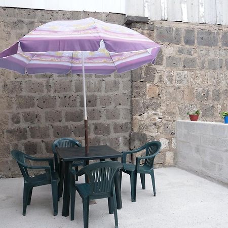 Guest House Kumayri Гюмри Экстерьер фото